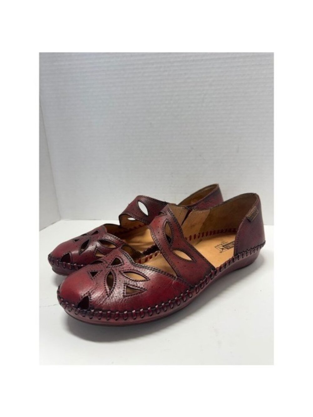 Pikolinos Jerez Burgundy Leather Floral Cutout Loafers Flats Women 41 10